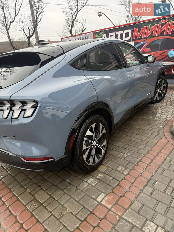 Внедорожник / Кроссовер Ford Mustang Mach-E 2023 в Ивано-Франковске