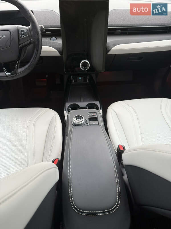 Внедорожник / Кроссовер Ford Mustang Mach-E 2023 в Ивано-Франковске