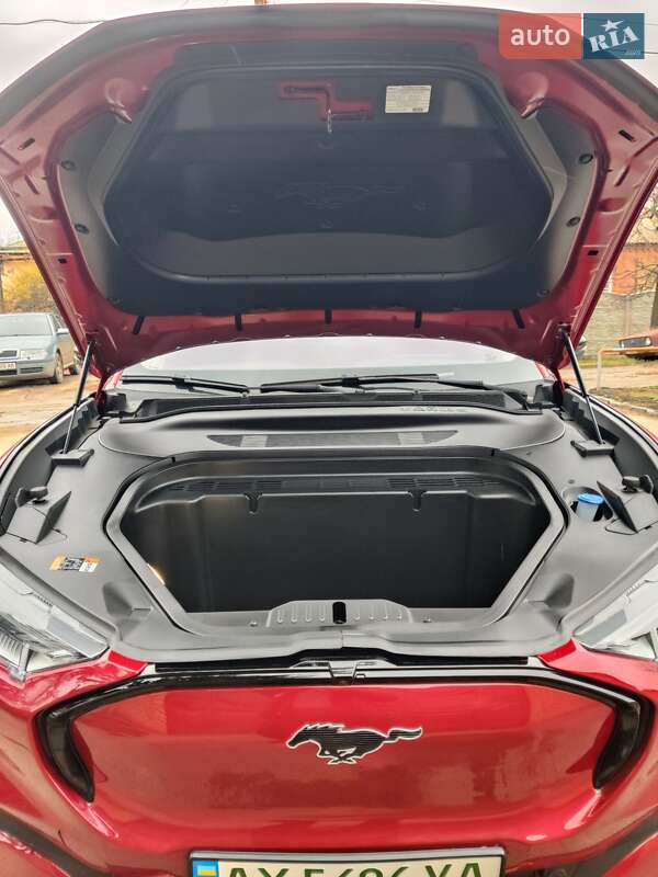 Позашляховик / Кросовер Ford Mustang Mach-E 2023 в Харкові