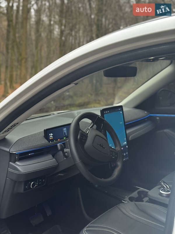 Внедорожник / Кроссовер Ford Mustang Mach-E 2023 в Львове фото 6 Внедорожник / Кроссовер Ford Mustang Mach-E 2023 в Львове
