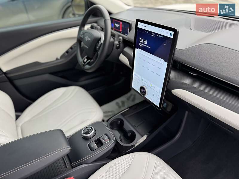 Внедорожник / Кроссовер Ford Mustang Mach-E 2023 в Ровно