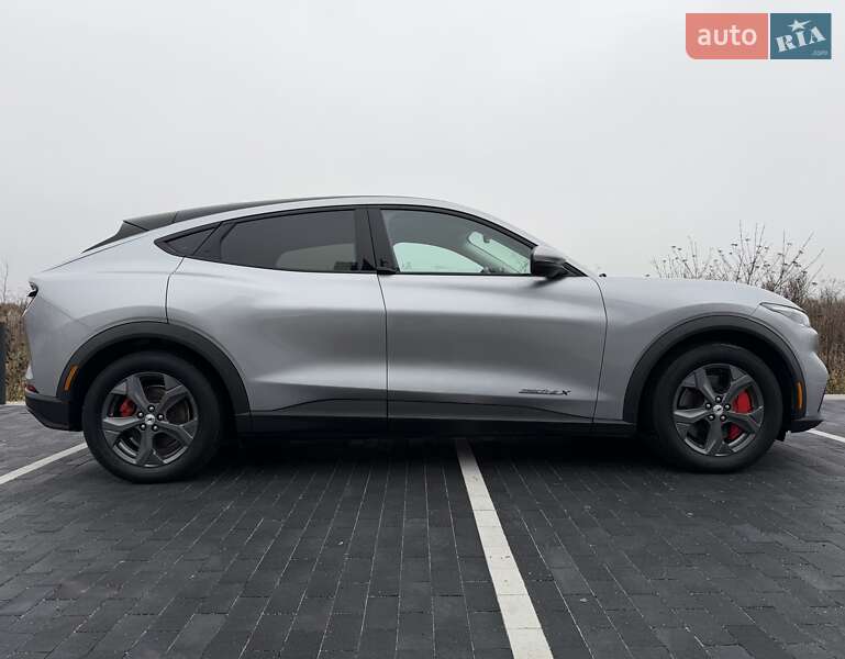 Внедорожник / Кроссовер Ford Mustang Mach-E 2021 в Ровно