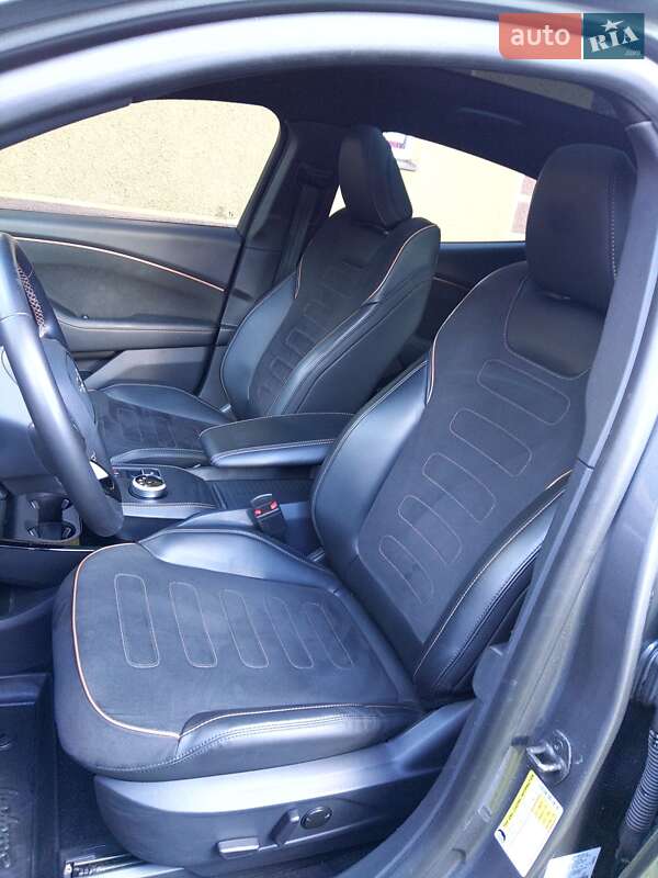 Внедорожник / Кроссовер Ford Mustang Mach-E 2022 в Днепре фото 10 Внедорожник / Кроссовер Ford Mustang Mach-E 2022 в Днепре