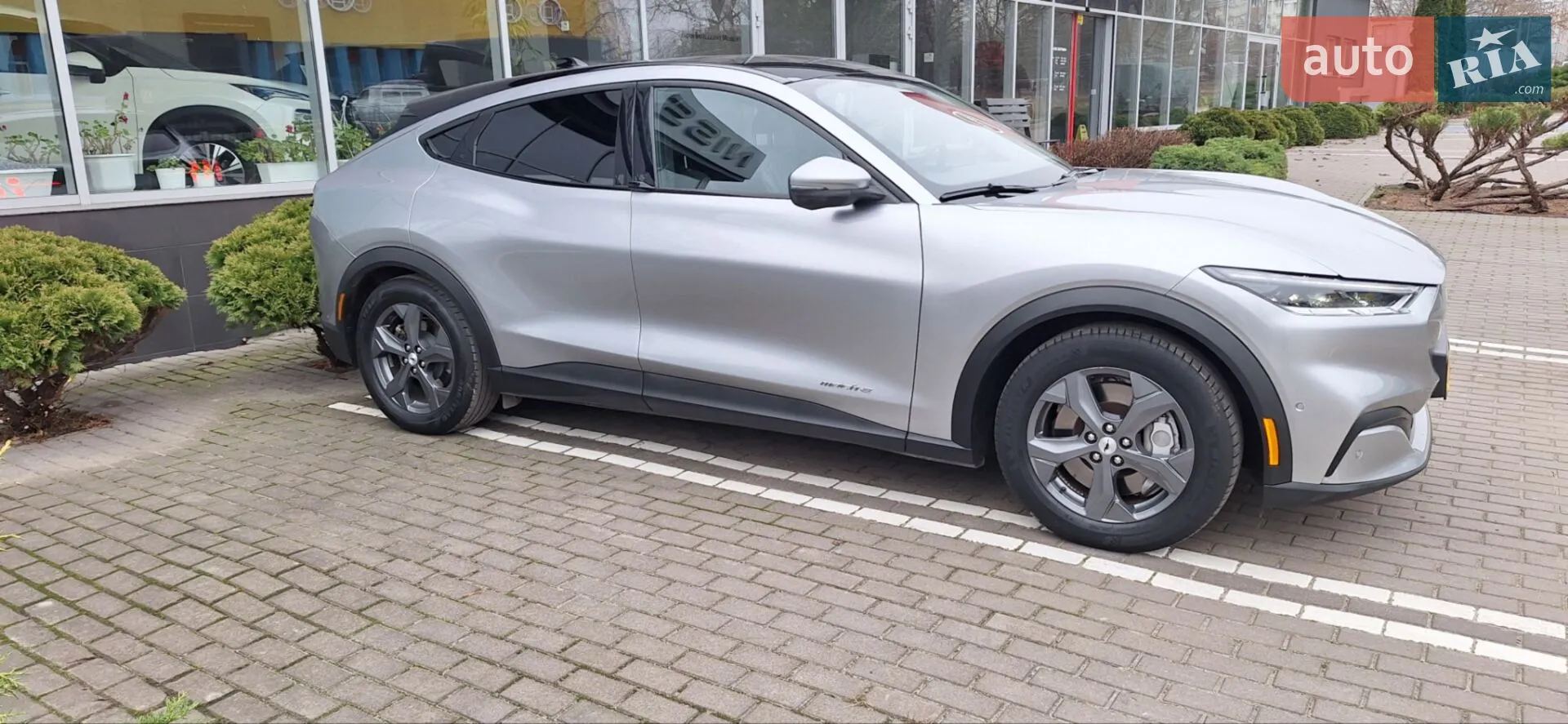 2021 Ford Mustang Mach-E - мініатюра 8