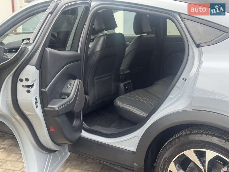 Внедорожник / Кроссовер Ford Mustang Mach-E 2025 в Львове фото 11 Внедорожник / Кроссовер Ford Mustang Mach-E 2025 в Львове