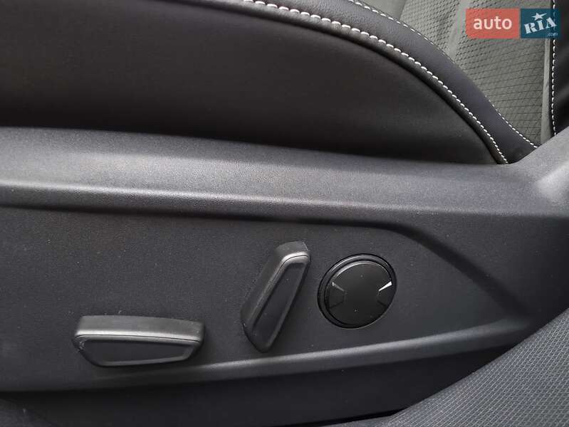 Внедорожник / Кроссовер Ford Mustang Mach-E 2021 в Ивано-Франковске фото 6 Внедорожник / Кроссовер Ford Mustang Mach-E 2021 в Ивано-Франковске