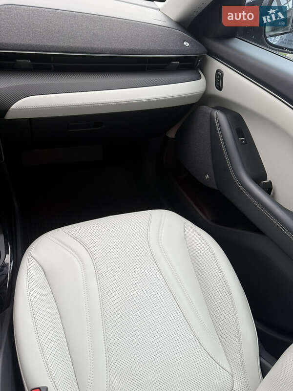 Внедорожник / Кроссовер Ford Mustang Mach-E 2023 в Киеве фото 21 Внедорожник / Кроссовер Ford Mustang Mach-E 2023 в Киеве