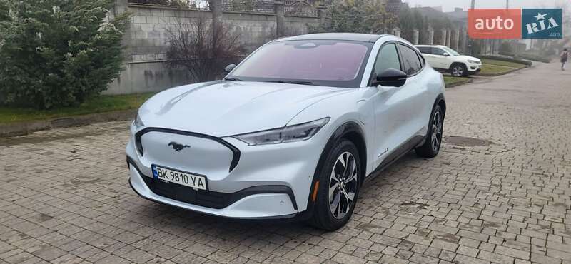 Внедорожник / Кроссовер Ford Mustang Mach-E 2022 в Ровно фото Внедорожник / Кроссовер Ford Mustang Mach-E 2022 в Ровно