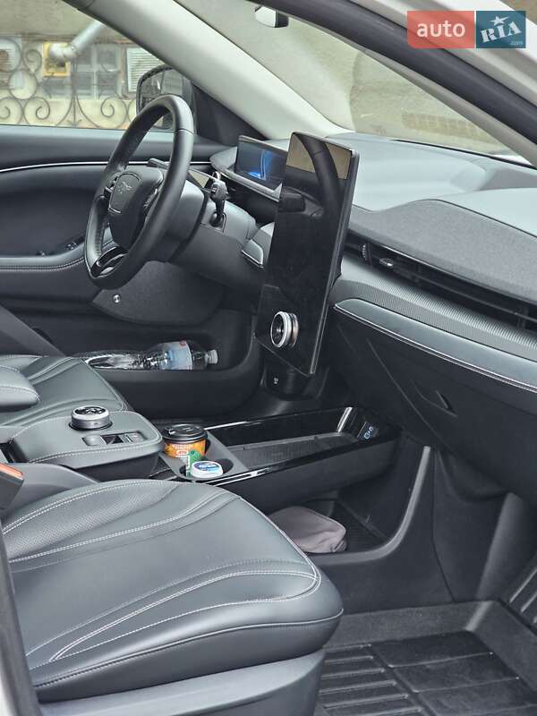Внедорожник / Кроссовер Ford Mustang Mach-E 2021 в Новомосковске фото 17 Внедорожник / Кроссовер Ford Mustang Mach-E 2021 в Новомосковске