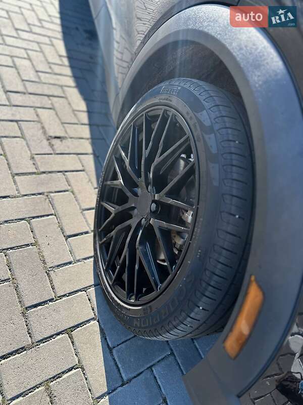 Внедорожник / Кроссовер Ford Mustang Mach-E 2021 в Житомире