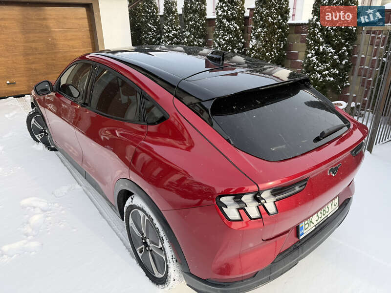 Позашляховик / Кросовер Ford Mustang Mach-E 2021 в Рівному