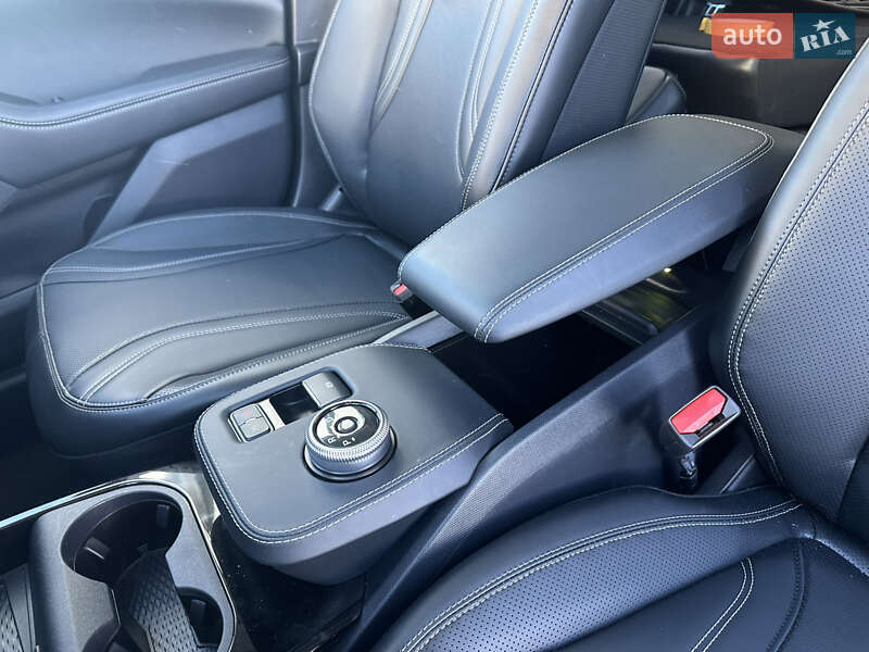 Внедорожник / Кроссовер Ford Mustang Mach-E 2024 в Днепре фото 19 Внедорожник / Кроссовер Ford Mustang Mach-E 2024 в Днепре