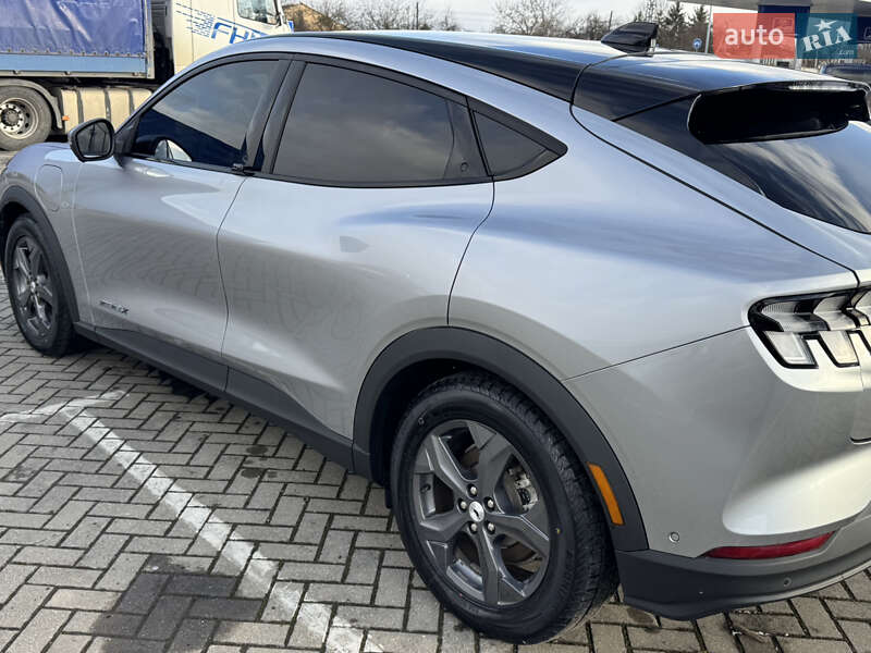 Позашляховик / Кросовер Ford Mustang Mach-E 2021 в Мукачевому