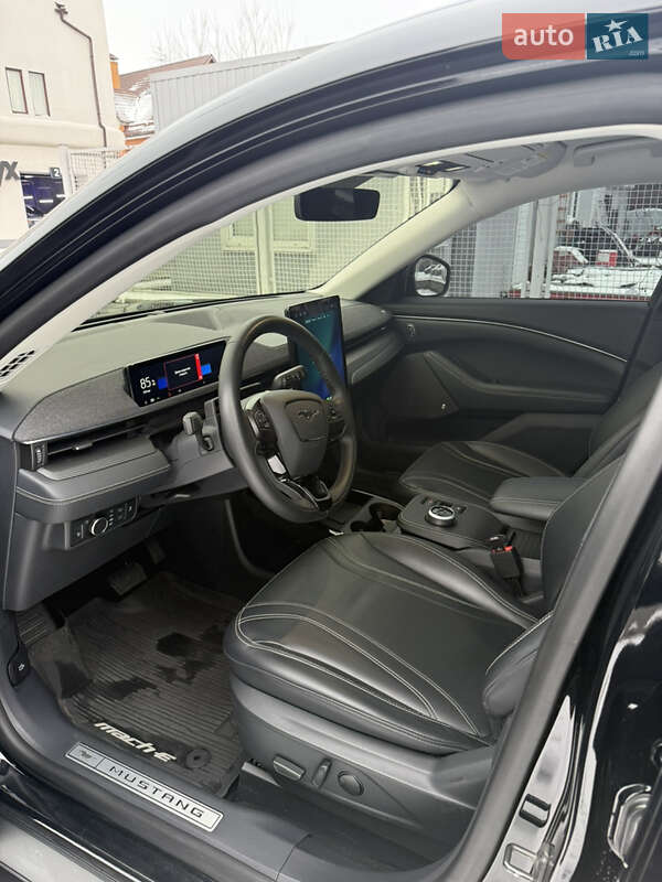 Позашляховик / Кросовер Ford Mustang Mach-E 2022 в Українці