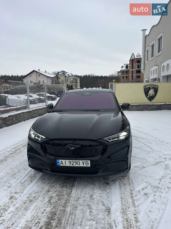 Позашляховик / Кросовер Ford Mustang Mach-E 2022 в Українці