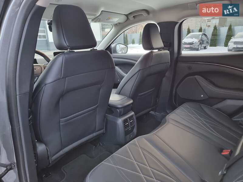 Внедорожник / Кроссовер Ford Mustang Mach-E 2021 в Радивилове