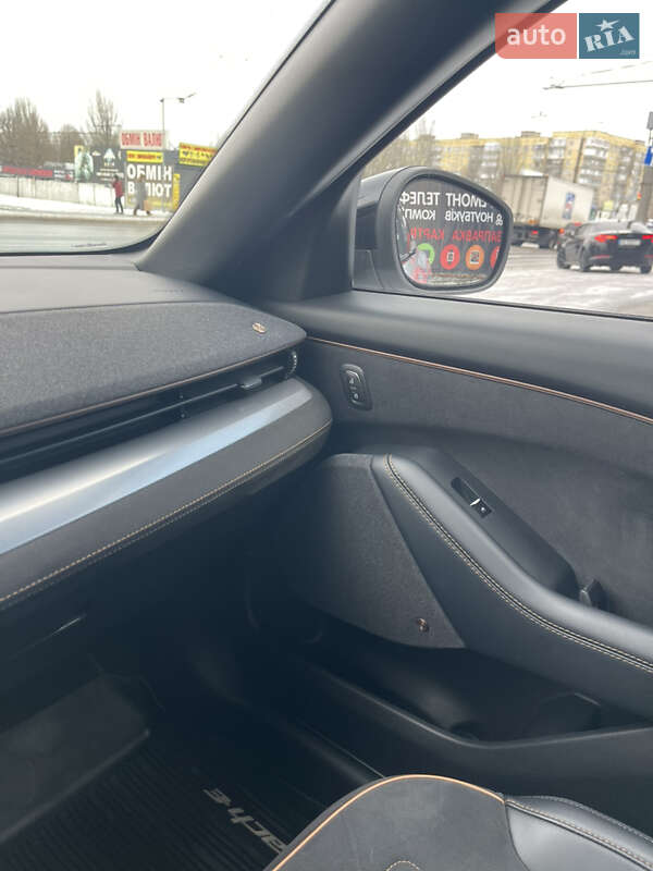 Позашляховик / Кросовер Ford Mustang Mach-E 2022 в Дніпрі