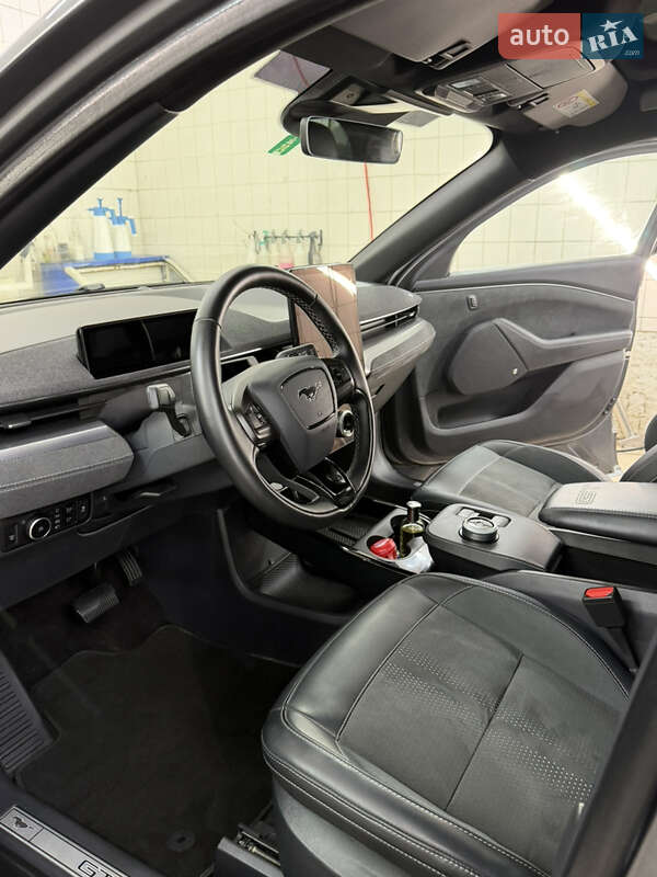 Внедорожник / Кроссовер Ford Mustang Mach-E 2023 в Киеве