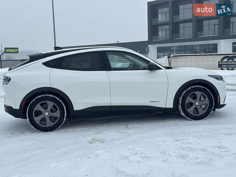 Позашляховик / Кросовер Ford Mustang Mach-E 2023 в Львові фото 8 Позашляховик / Кросовер Ford Mustang Mach-E 2023 в Львові