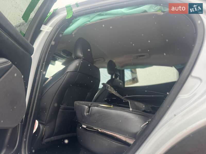 Внедорожник / Кроссовер Ford Mustang Mach-E 2022 в Николаеве фото 12 Внедорожник / Кроссовер Ford Mustang Mach-E 2022 в Николаеве