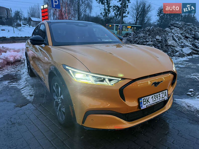 Внедорожник / Кроссовер Ford Mustang Mach-E 2022 в Ровно фото 5 Внедорожник / Кроссовер Ford Mustang Mach-E 2022 в Ровно