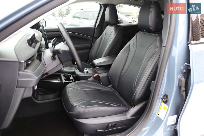 Позашляховик / Кросовер Ford Mustang Mach-E 2024 в Києві фото 8 Позашляховик / Кросовер Ford Mustang Mach-E 2024 в Києві