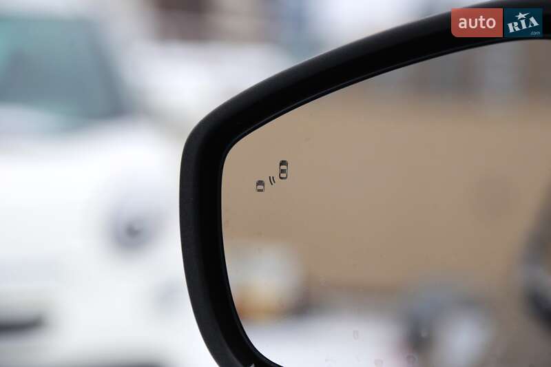 Позашляховик / Кросовер Ford Mustang Mach-E 2024 в Києві фото 35 Позашляховик / Кросовер Ford Mustang Mach-E 2024 в Києві