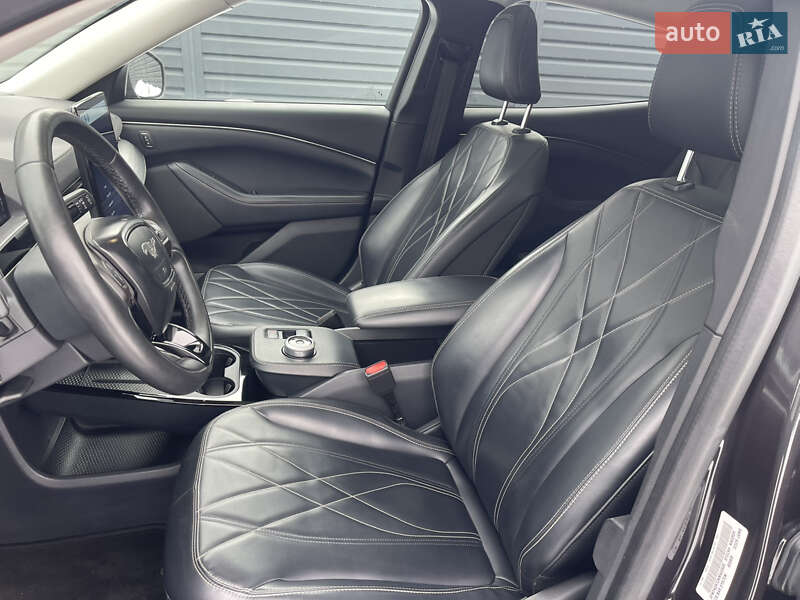 Позашляховик / Кросовер Ford Mustang Mach-E 2022 в Івано-Франківську