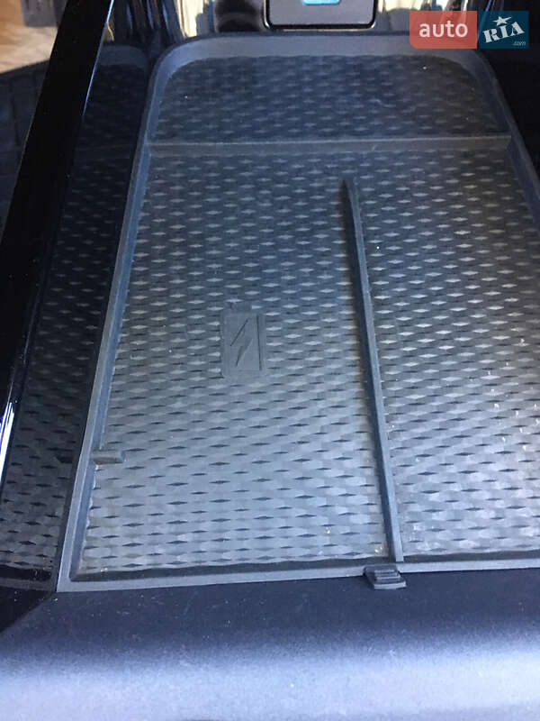 Позашляховик / Кросовер Ford Mustang Mach-E 2021 в Києві