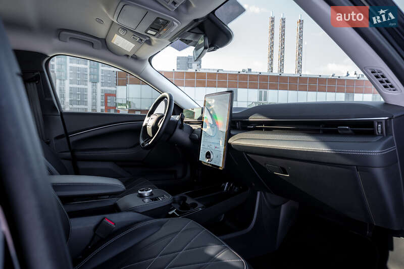 Позашляховик / Кросовер Ford Mustang Mach-E 2024 в Києві
