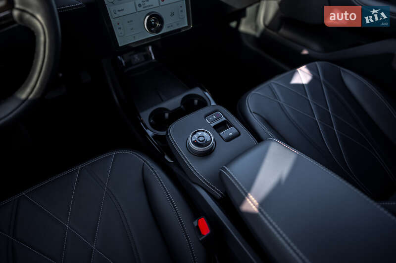 Позашляховик / Кросовер Ford Mustang Mach-E 2024 в Києві