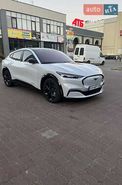 Позашляховик / Кросовер Ford Mustang Mach-E 2022 в Черкасах