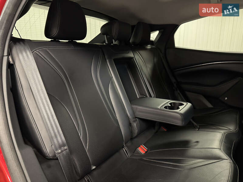 Позашляховик / Кросовер Ford Mustang Mach-E 2021 в Києві