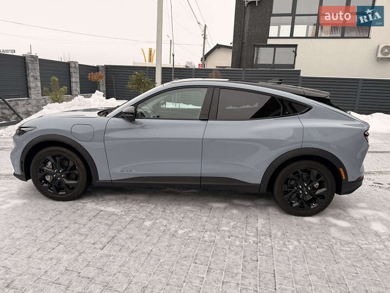 Внедорожник / Кроссовер Ford Mustang Mach-E 2024 в Ивано-Франковске
