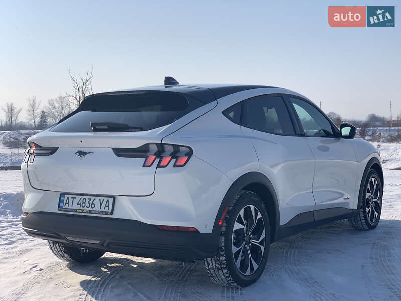 Позашляховик / Кросовер Ford Mustang Mach-E 2024 в Коломиї