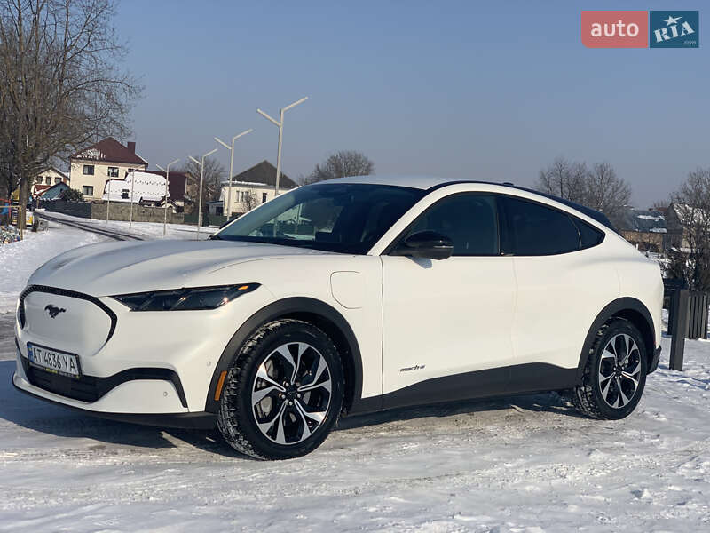 Позашляховик / Кросовер Ford Mustang Mach-E 2024 в Коломиї