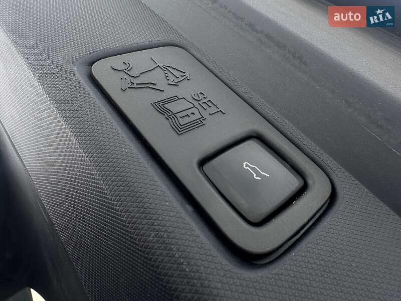 Позашляховик / Кросовер Ford Mustang Mach-E 2020 в Білогородці