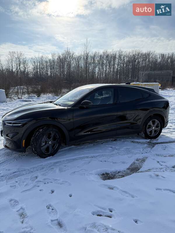 Внедорожник / Кроссовер Ford Mustang Mach-E 2021 в Черновцах
