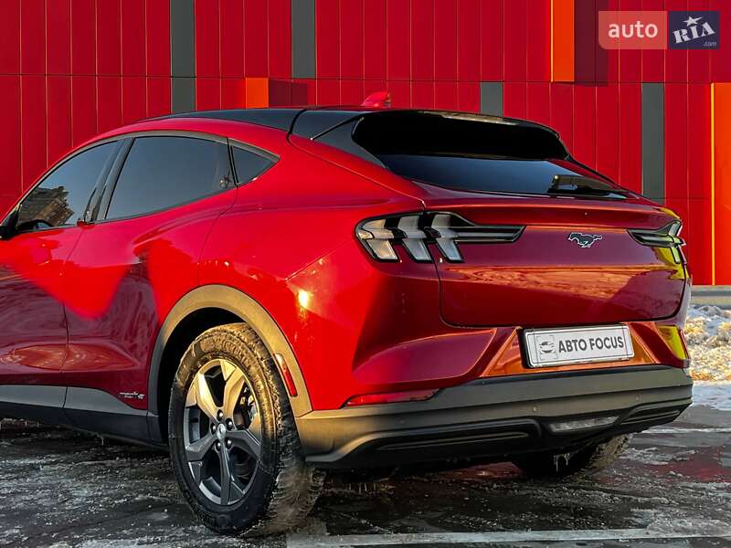 Позашляховик / Кросовер Ford Mustang Mach-E 2021 в Києві фото 8 Позашляховик / Кросовер Ford Mustang Mach-E 2021 в Києві