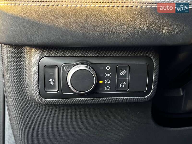 Позашляховик / Кросовер Ford Mustang Mach-E 2021 в Києві фото 17 Позашляховик / Кросовер Ford Mustang Mach-E 2021 в Києві