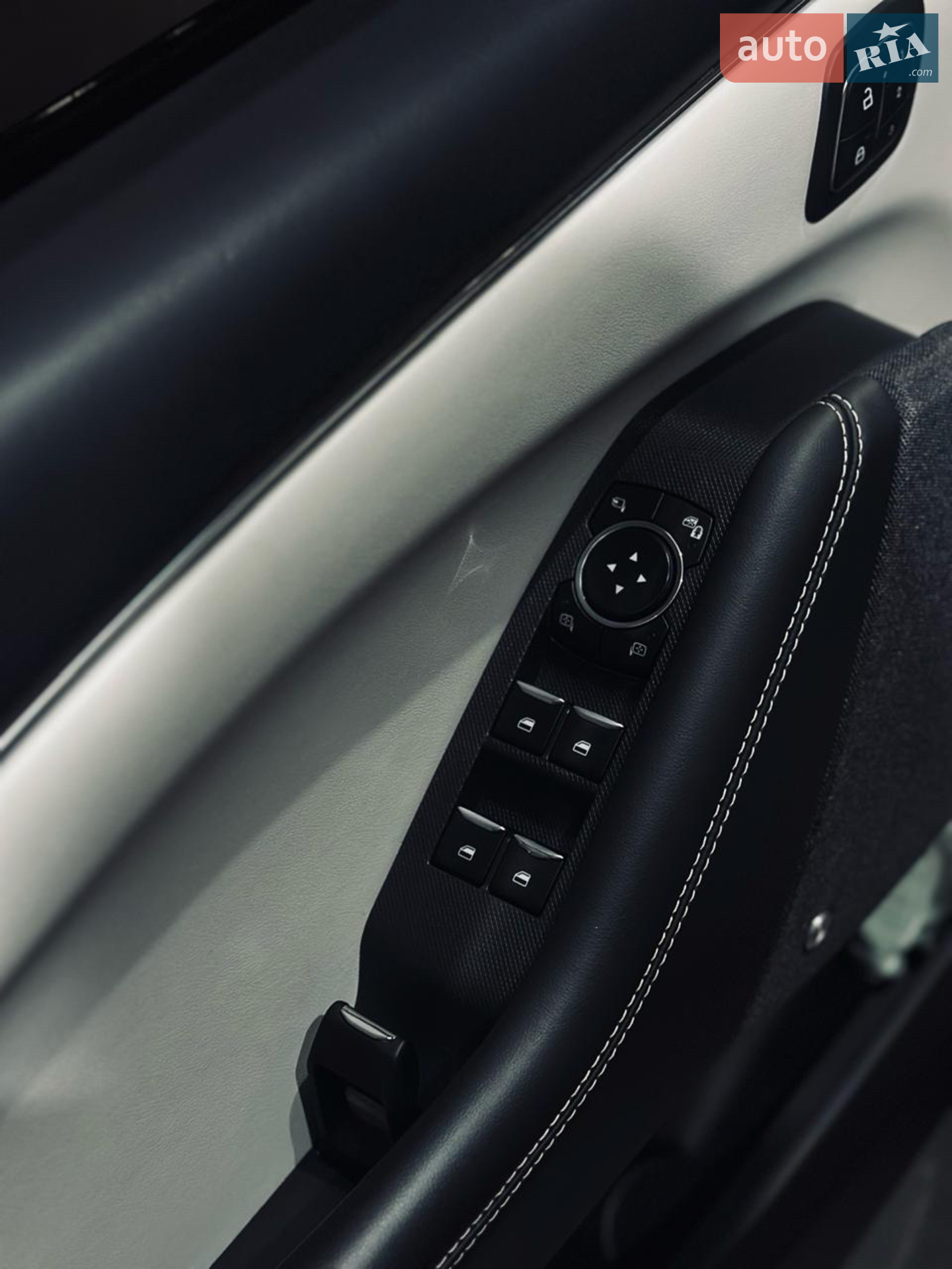 2021 Ford Mustang Mach-E - мініатюра 7