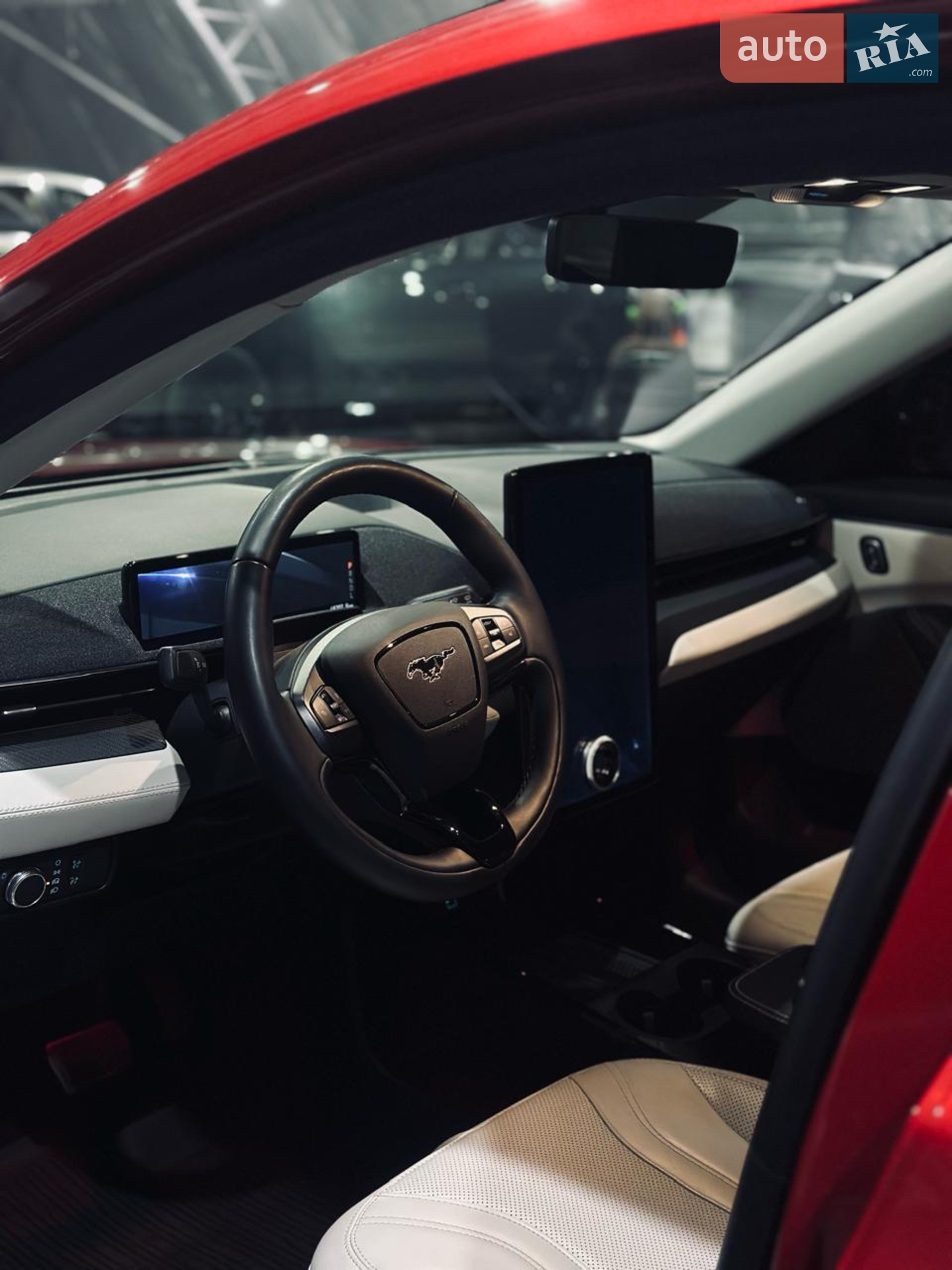 2021 Ford Mustang Mach-E - мініатюра 11