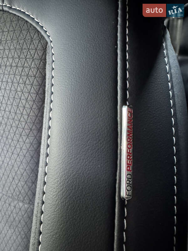 Позашляховик / Кросовер Ford Mustang Mach-E 2024 в Івано-Франківську