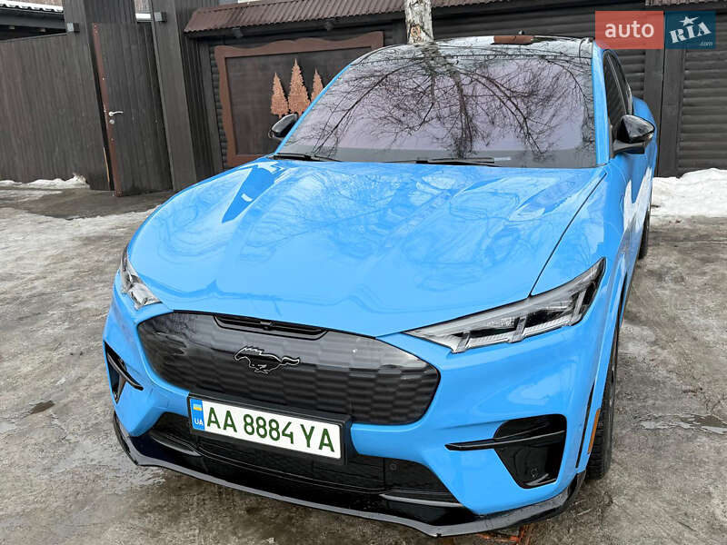Внедорожник / Кроссовер Ford Mustang Mach-E 2022 в Киеве