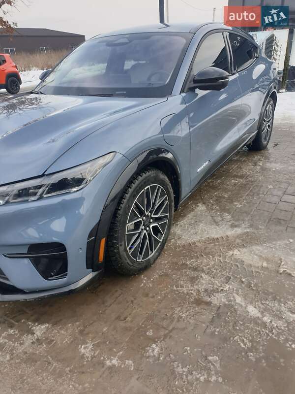 Позашляховик / Кросовер Ford Mustang Mach-E 2024 в Івано-Франківську