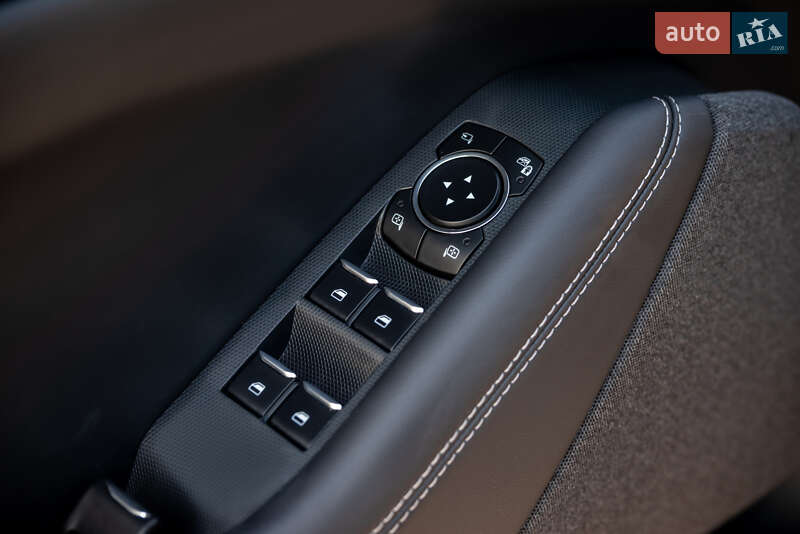 Позашляховик / Кросовер Ford Mustang Mach-E 2023 в Івано-Франківську фото 25 Позашляховик / Кросовер Ford Mustang Mach-E 2023 в Івано-Франківську