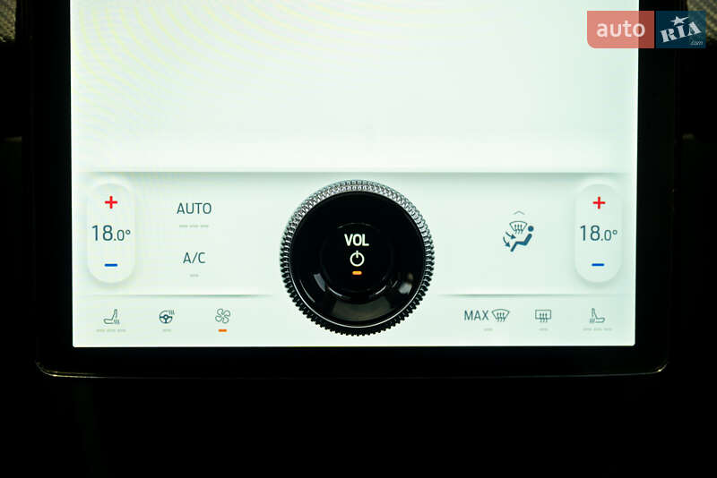 Позашляховик / Кросовер Ford Mustang Mach-E 2023 в Івано-Франківську фото 38 Позашляховик / Кросовер Ford Mustang Mach-E 2023 в Івано-Франківську