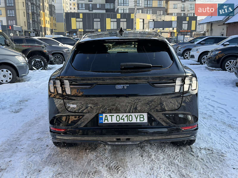Позашляховик / Кросовер Ford Mustang Mach-E 2024 в Івано-Франківську
