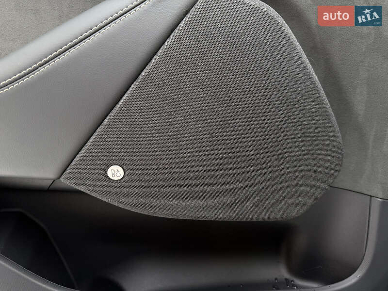 Позашляховик / Кросовер Ford Mustang Mach-E 2024 в Івано-Франківську