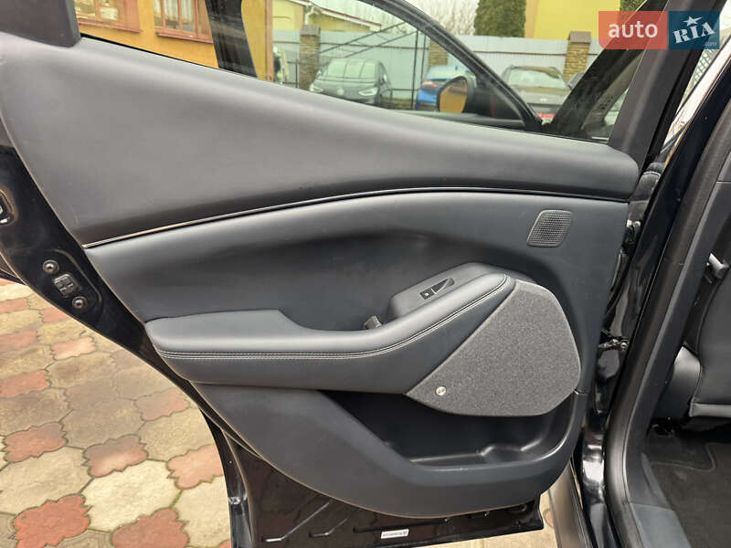 Позашляховик / Кросовер Ford Mustang Mach-E 2021 в Рівному